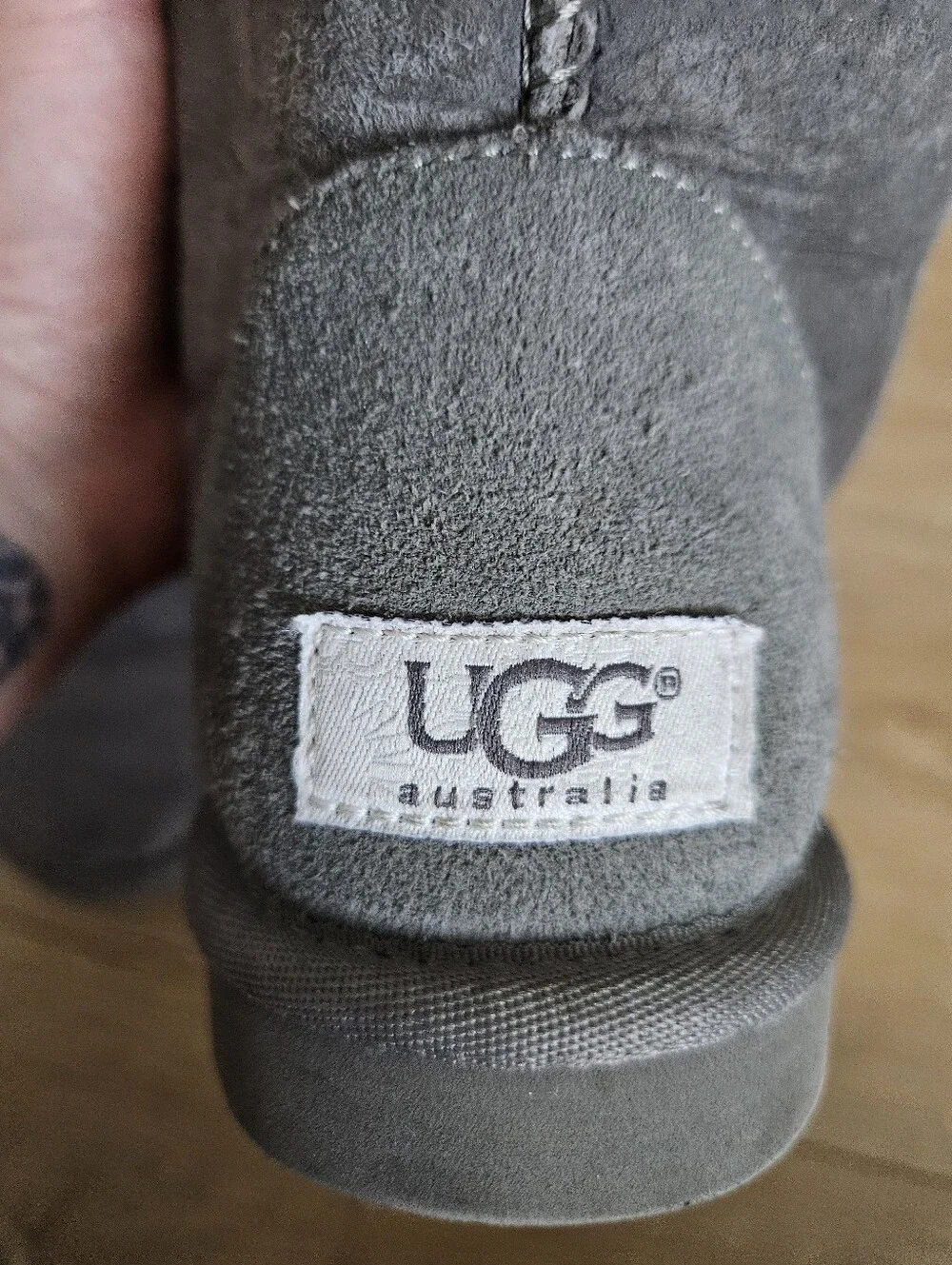 UGG Australia Women's Size 5 real leather and sheepskin Boots